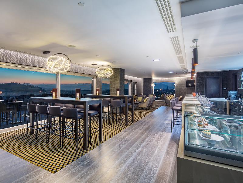 Hilton Crna Gora Hotel 5*